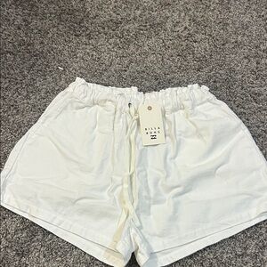 Billabong Women's white Shorts